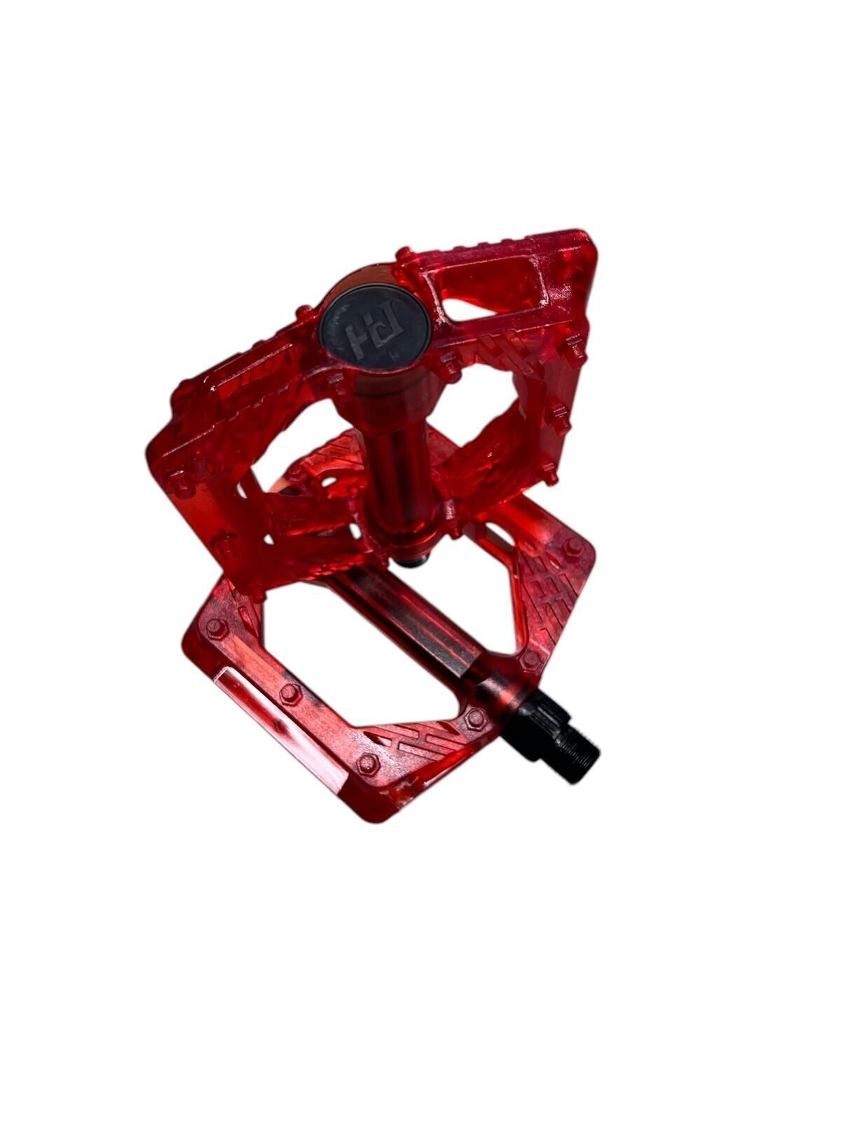 BİSİKLET PLATFORM PEDAL ÇİVİLİ TRANSPARAN KIRMIZI ŞEFFAF